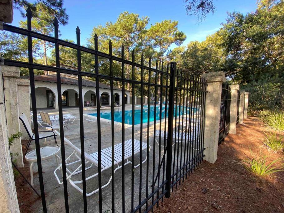Elegant 2-Bedroom Pet-Friendly Villa W 2 Parking Spaces Hilton Head Island Exteriér fotografie